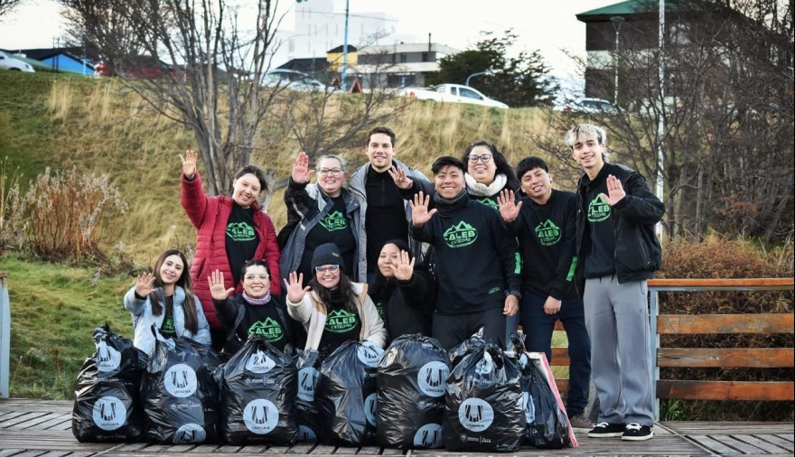 Voluntariado de jóvenes de la Iglesia Adventista participaron de jornada solidaria