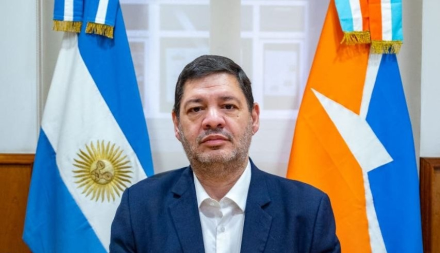 Ferreyra descartó que el relleno sanitario contamine el cauce del Río Olivia