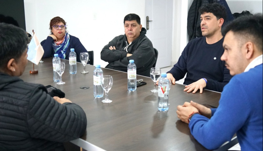 Vallaro recibió a la nueva Comisión Directiva de la Federación Fueguina de Futsal