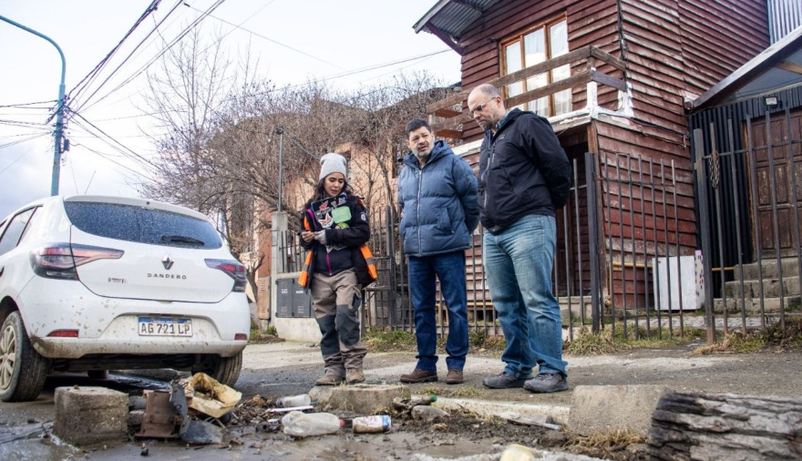 El Municipio continúa con la remoción de chatarra