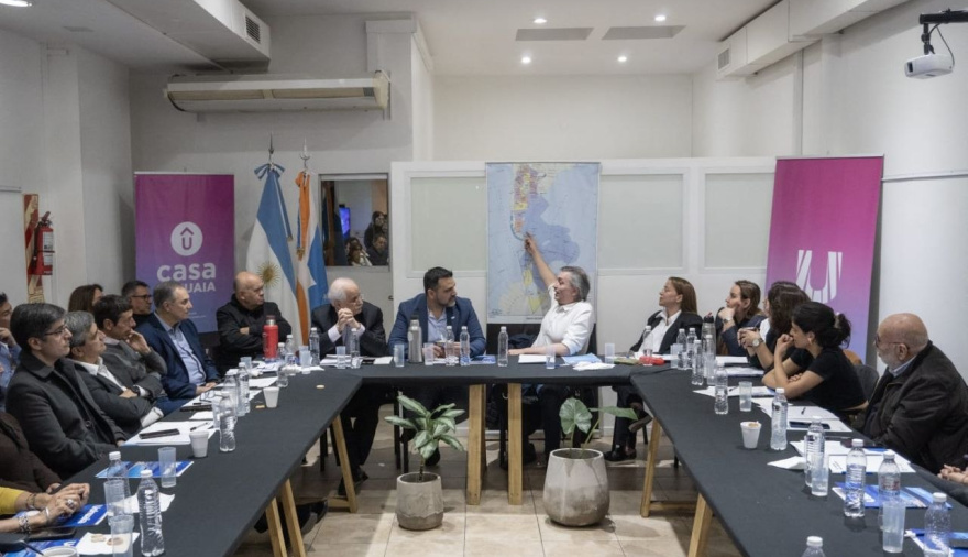 Vuoto se reunió con diputados nacionales para defender la Argentina Bicontinental