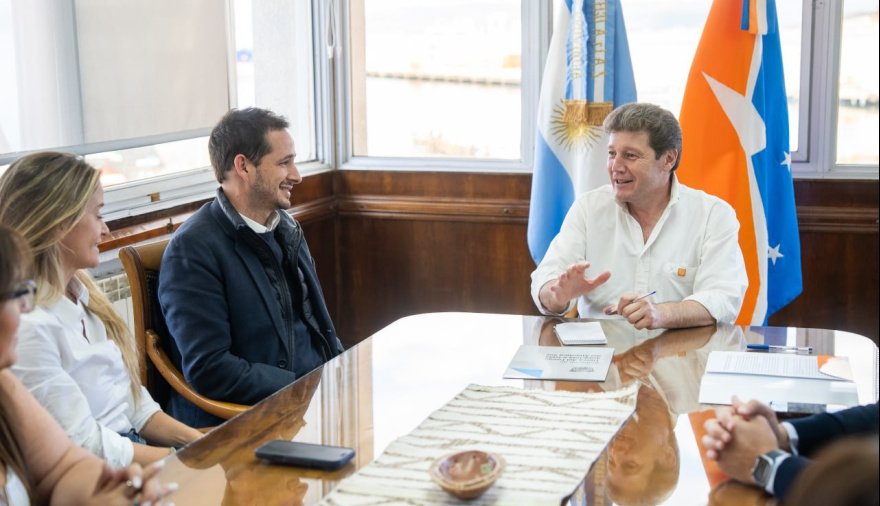 Melella firmó con el FAMP el acuerdo para incrementar la capacidad de producción de agua potable