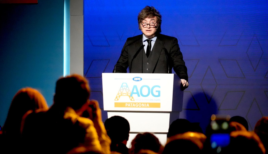 Milei encabezó la apertura de la Expo Argentina Oil & Gas