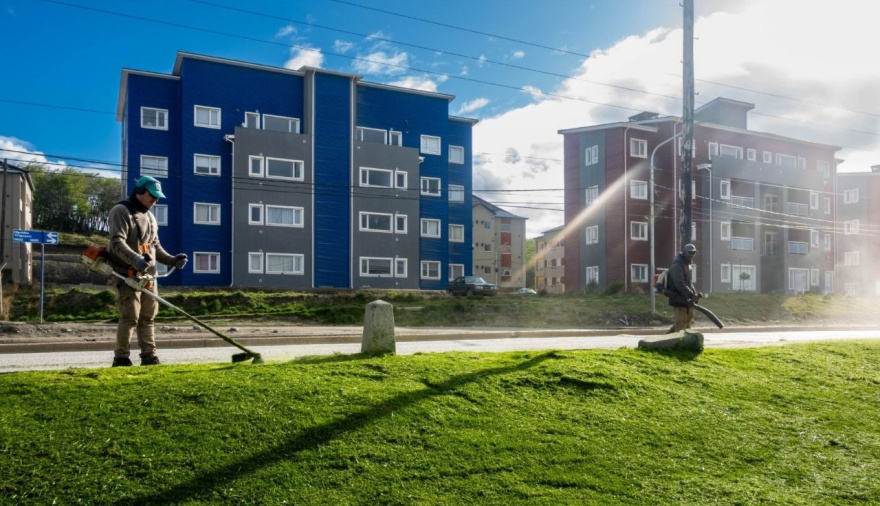 Ushuaia: continúan los trabajos en espacios verdes de la ciudad