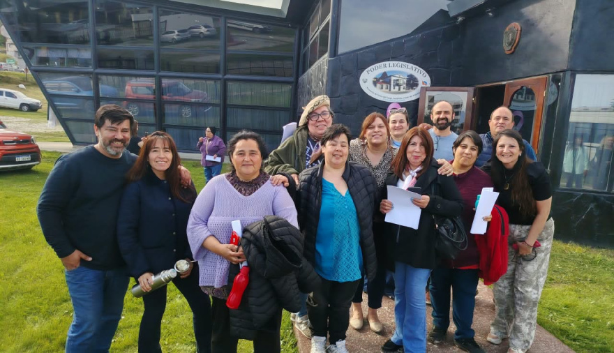 Sancionaron leyes que regularizan la utilización de predios en la provincia