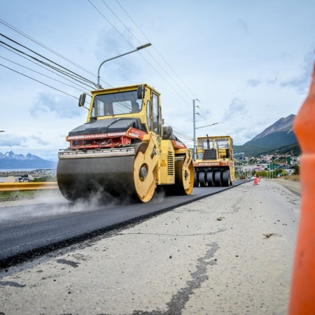 Fue reasfaltado un nuevo tramo de la avenida Héroes de Malvinas