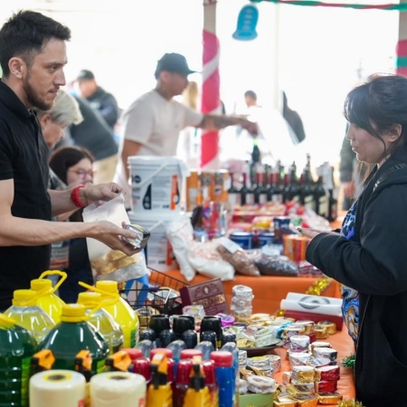 Vuelve "Tu Mercado" a Ushuaia y Río Grande con la edición emprendedores en Tolhuin