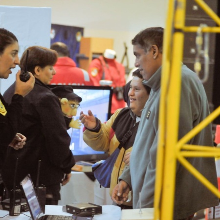 Nueva edición de la expo ‘Conociendo tu Policía’ en Ushuaia, Tolhuin y Río Grande