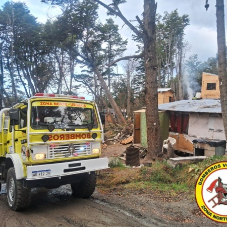 Principio de incendio Barrio Peniel 1