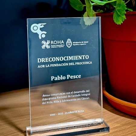 El Subsecretario de Salud del municipio recibió un reconocimiento