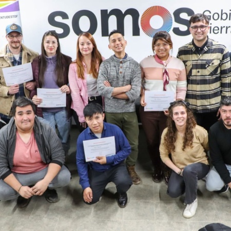 Culminó la 1° edición del taller "Mi primera parrilla" para jóvenes de Tolhuin