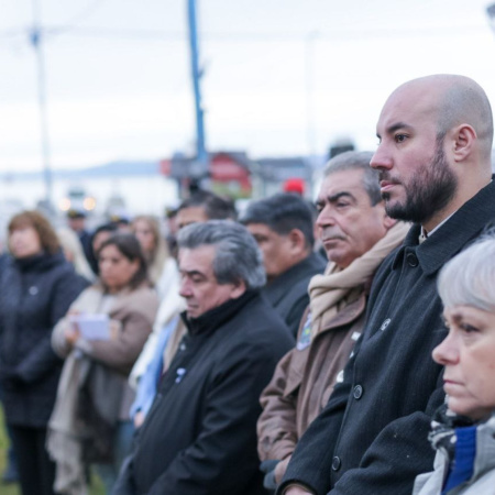 Día de la afirmación de los Derechos Argentinos sobre las Islas Malvinas y Sector Antártico