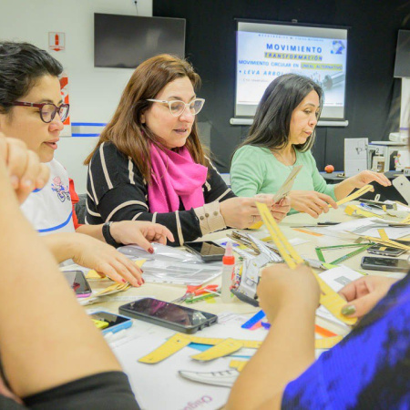 Inician nuevos módulos del trayecto de mecatrónica para docentes