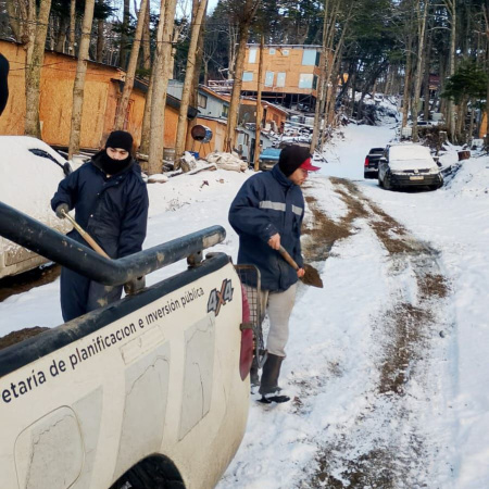 La Municiplaidad de Ushuaia continúa con el operativo invierno