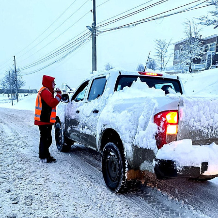 Ushuaia continúa verificando el uso de cubiertas de invierno en la ciudad
