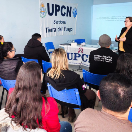 La Provincia fortalece su política de formación para prevenir la violencia y el acoso laboral
