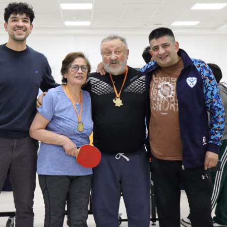 El tenis de mesa definió sus campeones