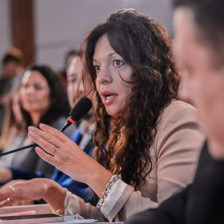 Laura Avila impulsa que “Mujeres en Marcha” se convierta en política pública permanente en Ushuaia