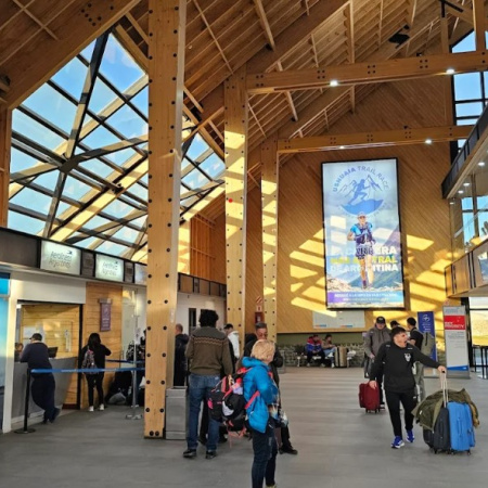 El aeropuerto de Ushuaia será escala alternativa en vuelos a Malvinas