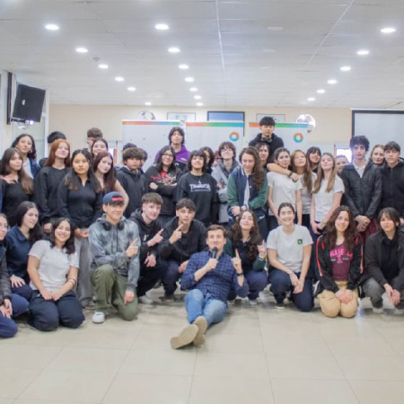 Jóvenes de Ushuaia y Tolhuin fortalecieron sus habilidades en oratoria en una nueva caoacitación