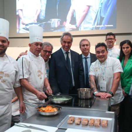 Scioli inauguró una nueva edición de Hotelga