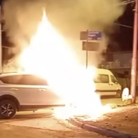 Una camioneta chocó y se incendió: El conductor estaba alcoholizado