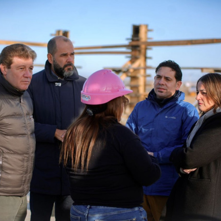 Melella recorrió la obra de la Comisaría de Género y familia en Río Grande