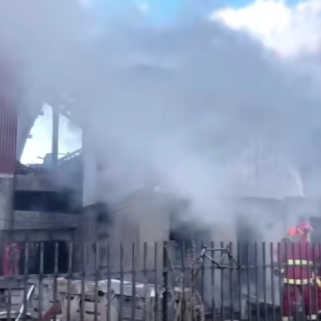 Trágico incendio en barrio Los Fueguinos