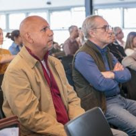 “Sí a la acuicultura, pero no al modelo de grandes granjas”, aseguró Villegas