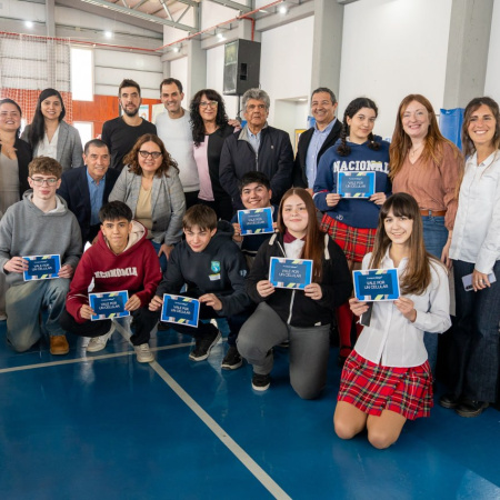 Más de 500 estudiantes participaron del programa “Desafío financiero fueguino”