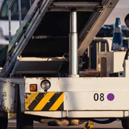 Autorizan a otra empresa a prestar servicios aeroportuarios y de rampa en Ushuaia