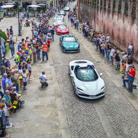 Una caravana exclusiva de 60 modelos Ferrari llegará a Ushuaia en Noviembre