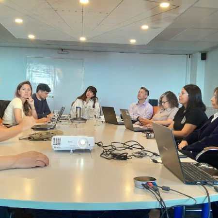 La CAAE analizó proyectos clave y reafirmó el respaldo al sector textil