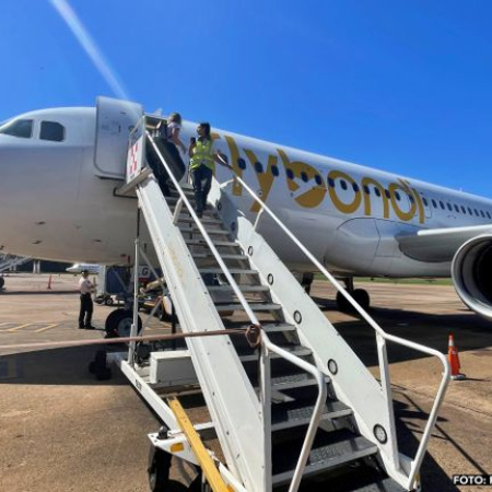 Flybondi y el Infuetur anuncian 20% de descuento en vuelos desde y hacia Cordoba y Buenos Aires