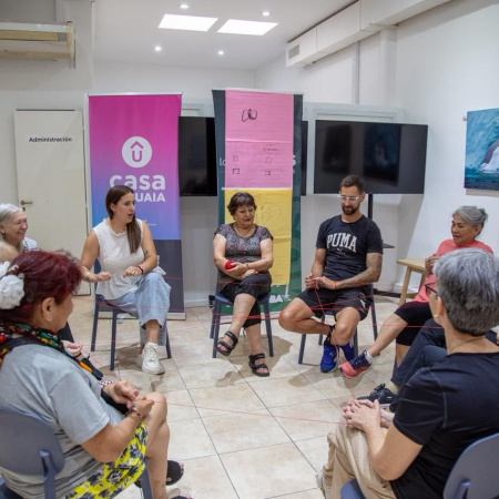 La Casa Ushuaia en Buenos Aires cerró el ciclo de talleres para jubilados y jubiladas