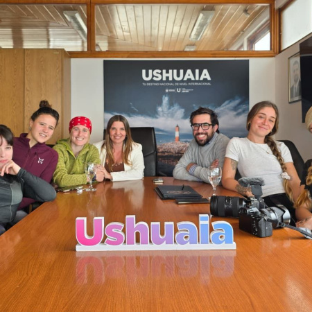 La Secretaria de Turismo recibió a Begoña Alday antes de su partida a la Antártida para su desafío Ironhuman