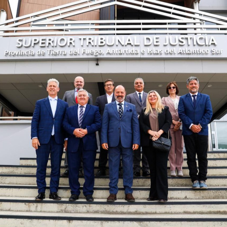 El juez Javier Darío Muchnik asumió la presidencia del Foro Patagónico