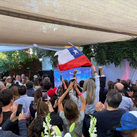 Tras el triunfo de Kast, el senador Coto dijo que “América sigue despertando”