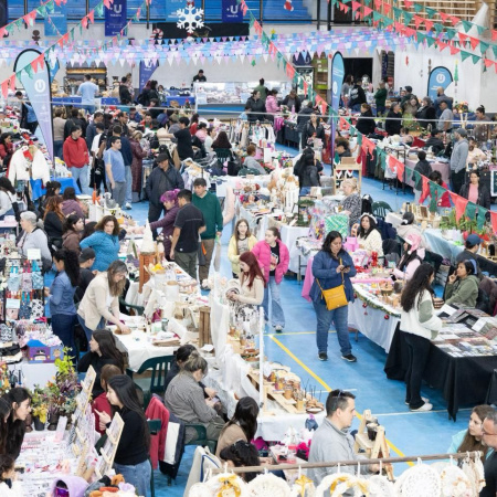 Se realizó la Expo Emprendiendo Navidad