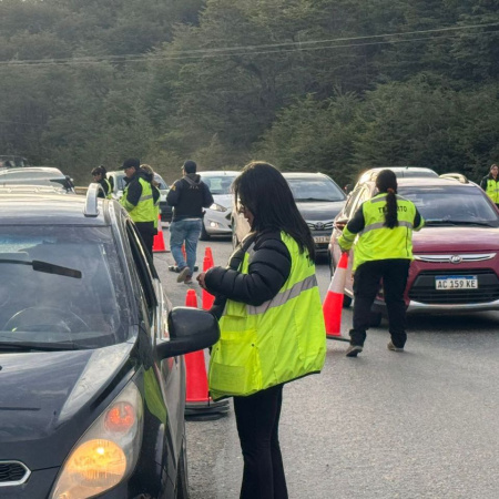 Fuerzas Federales realizaron controles vehiculares con ayuda de la Municipalidad