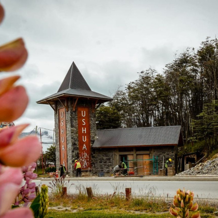 Atención para turistas: Avanza la construcción de la oficina en el ingreso a Ushuaia