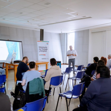 Lanzan capacitación en acuicultura y miticultura para el sector pesquero