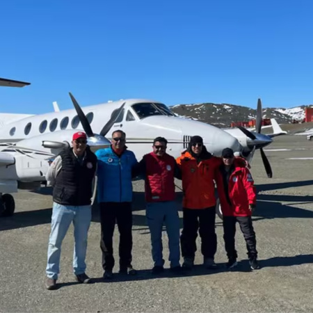 Hito en la Antártida: Se realizó el primer vuelo comercial entre Ushuaia y la Base Petrel
