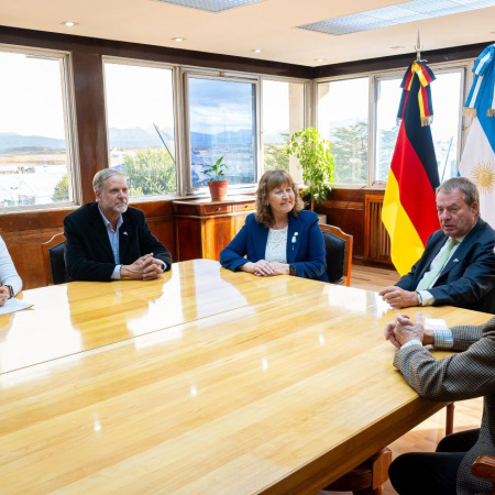 Urquiza recibió al embajador de Alemania en su primera visita oficial a la provincia