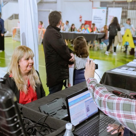 Gobierno en Tu Barrio reunió a cientos de familias en las tres ciudades