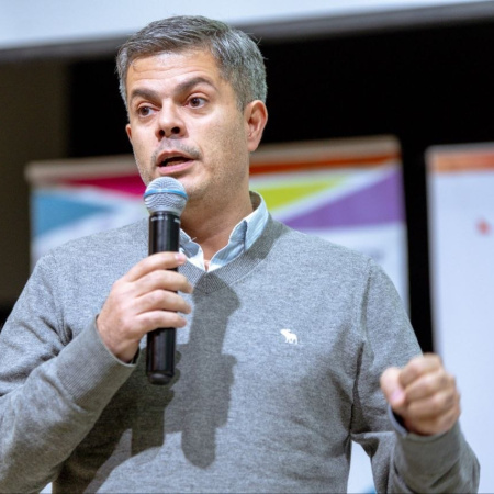 Tierra del Fuego rechaza las postulaciones de Geoffrey Cardozo al Nobel de la Paz