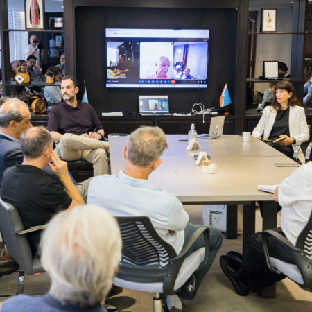 Gobierno trazó una agenda conjunta con representantes de las cámaras industriales fueguinas