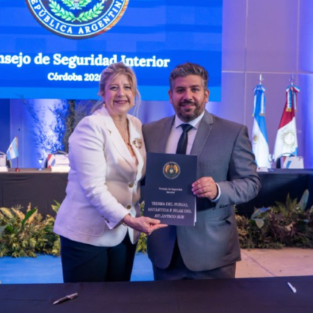 Tierra del Fuego adhiere a convenios nacionales para fortalecer la lucha contra delitos económicos y la busqueda de personas