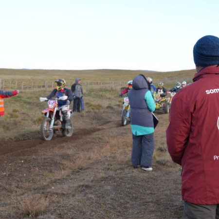 Rugen los motores: Comienza la Vuelta a la Tierra del Fuego con un despliegue de seguridad integral
