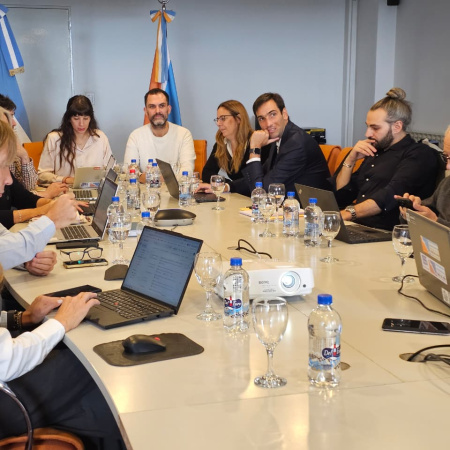 La Comisión del Área Aduanera Especial  busca avanzar en la agilización de procesos de exportación